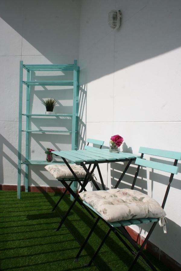 Clb Feria Apartment Sevilla Bagian luar foto